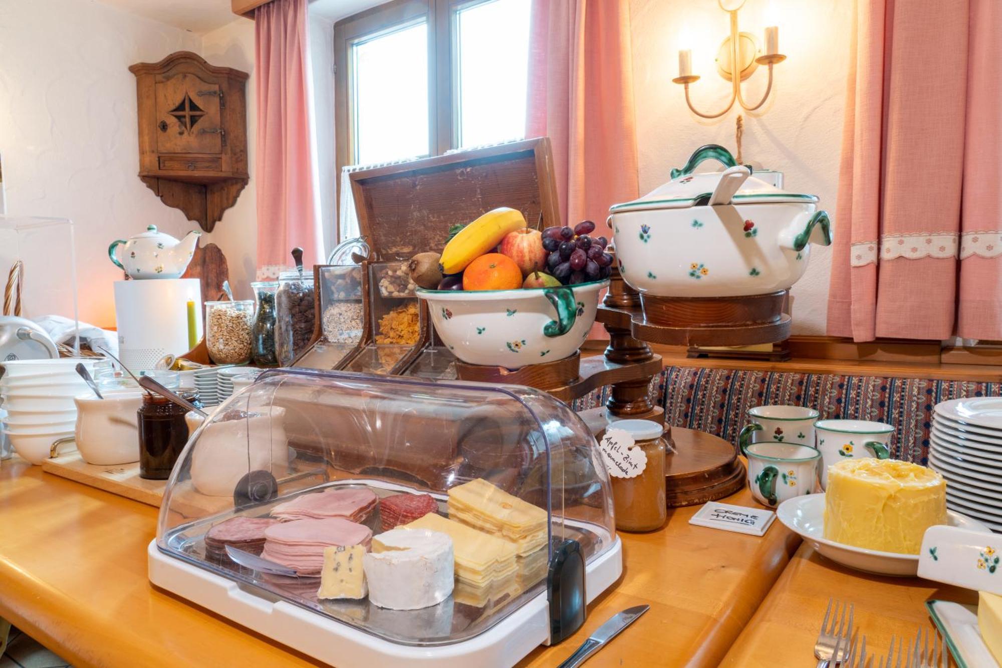 Bauernhofhotel "Die Unterbergerin" - Zimmer Mit Fruehstueck Und Ferienwohnungen In Gastein Mit Gratis Thermeneintritt Dorfgastein Extérieur photo