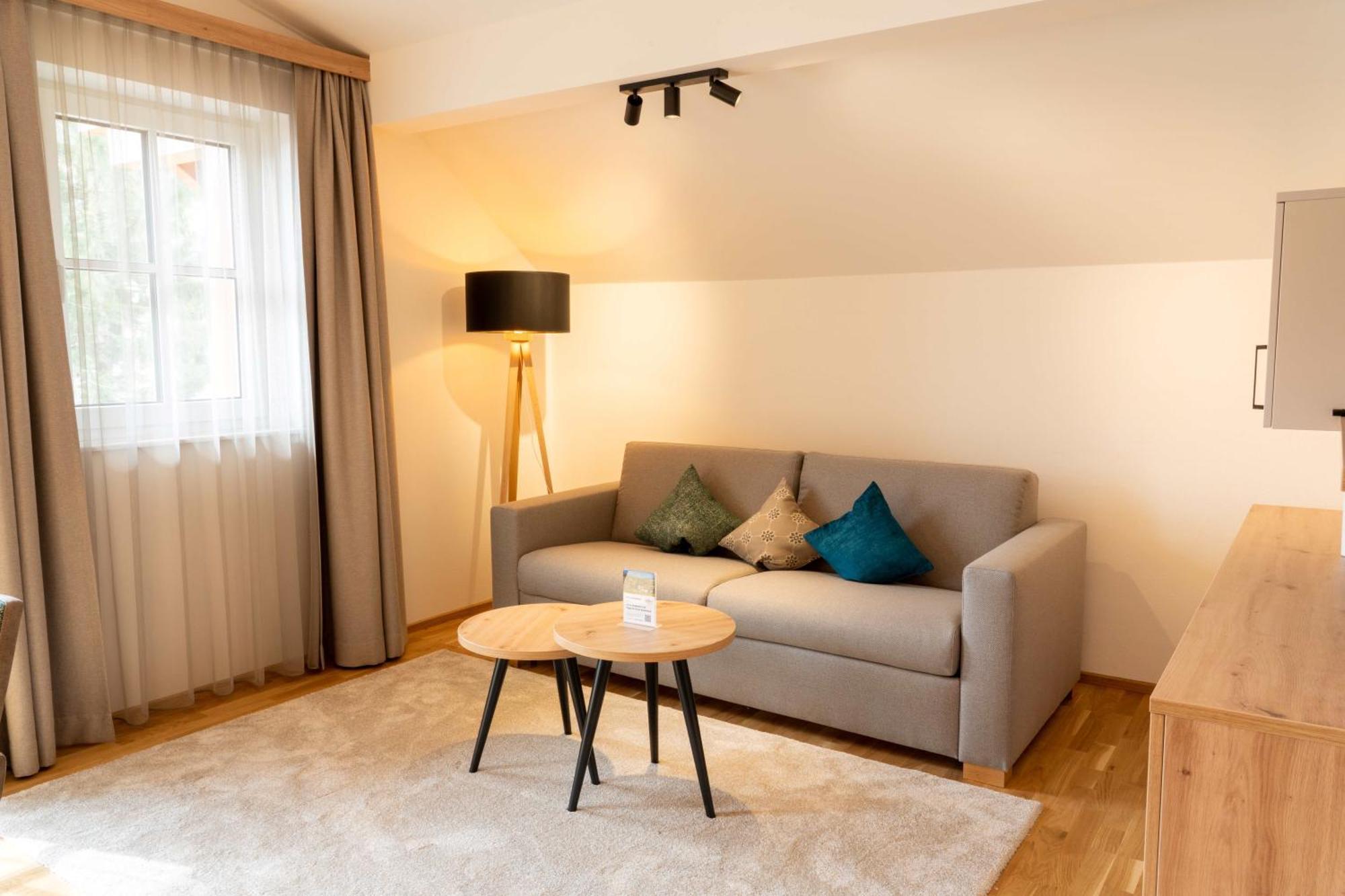 Bauernhofhotel "Die Unterbergerin" - Zimmer Mit Fruehstueck Und Ferienwohnungen In Gastein Mit Gratis Thermeneintritt Dorfgastein Extérieur photo