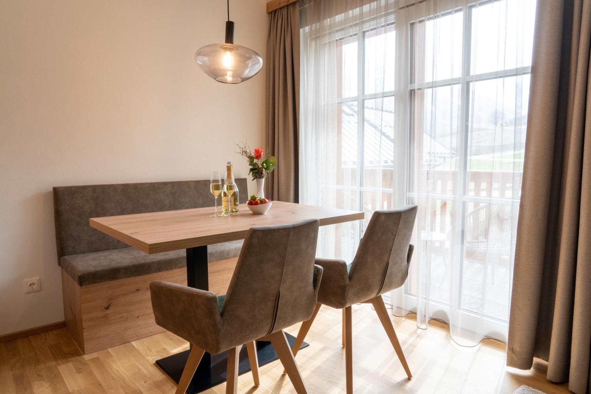 Bauernhofhotel "Die Unterbergerin" - Zimmer Mit Fruehstueck Und Ferienwohnungen In Gastein Mit Gratis Thermeneintritt Dorfgastein Extérieur photo